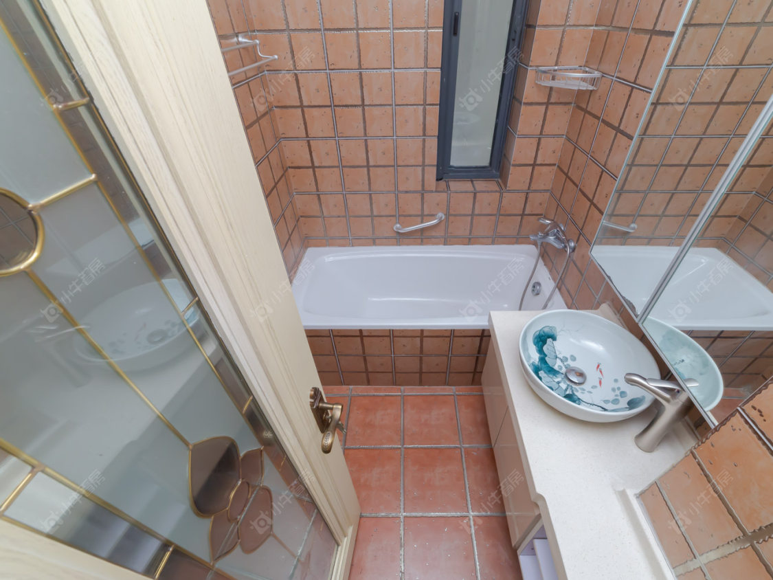 世茂香槟湖一期房源室内图 常州世茂香槟湖一期在售二手房源室内图_小牛看房