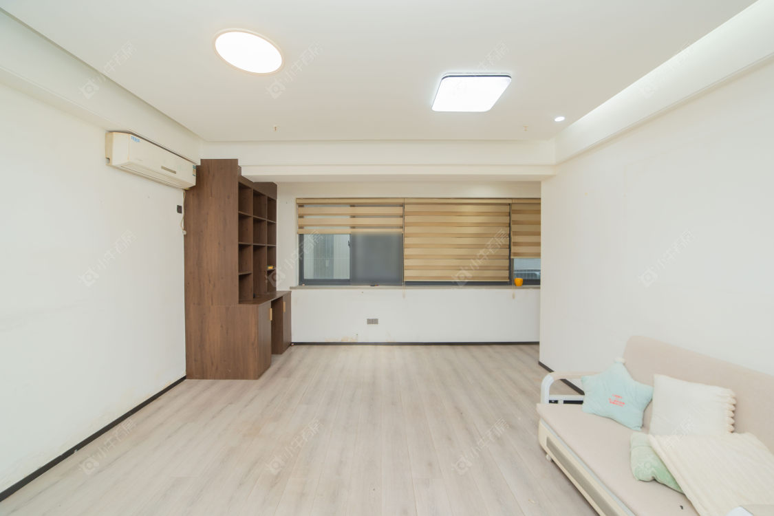 常州府琛商务广场在售二手房源室内图_小牛看房