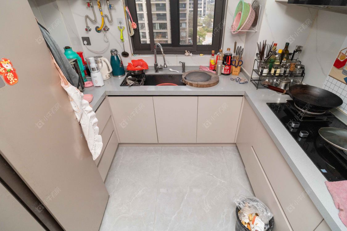 常州保利和光晨樾在售二手房源室内图_小牛看房