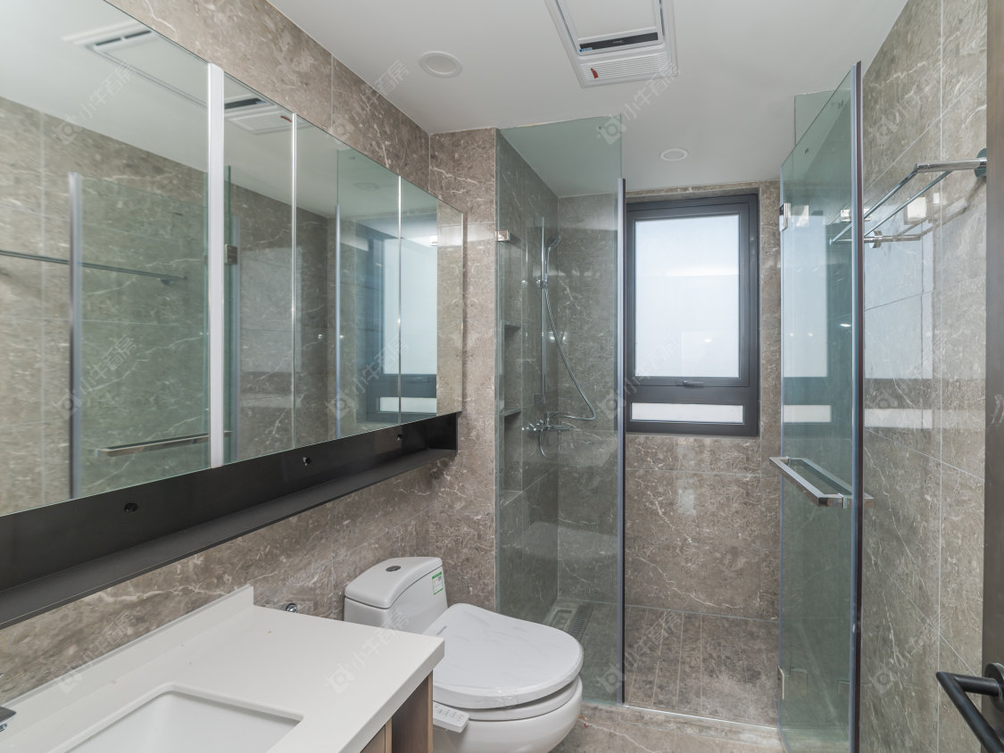 常州美的世茂云筑在售二手房源室内图_小牛看房