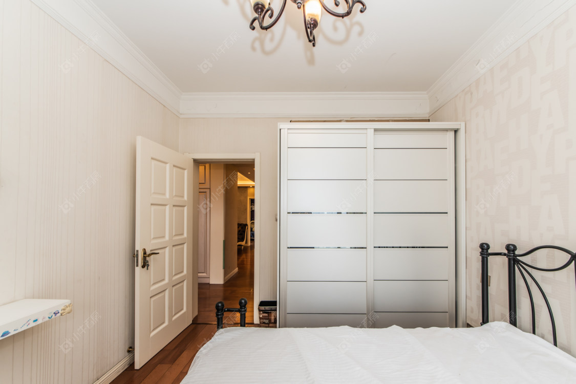 常州世茂香槟湖一期在售二手房源室内图_小牛看房