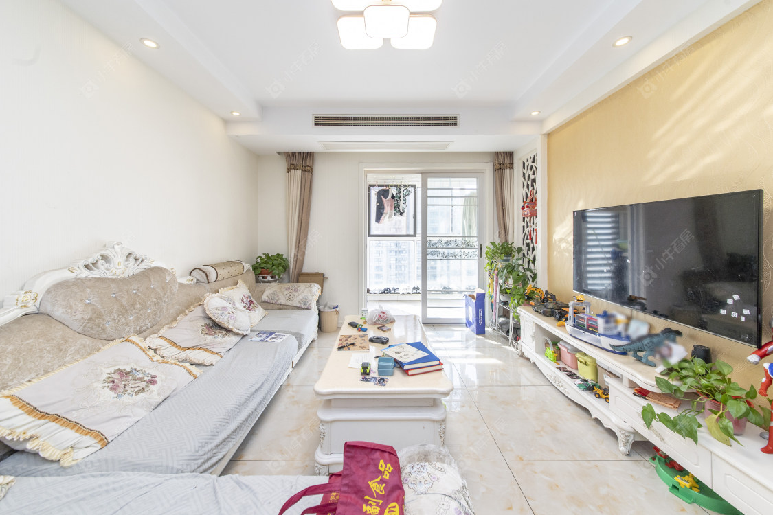 常州绿地香颂花园在售二手房源室内图_小牛看房