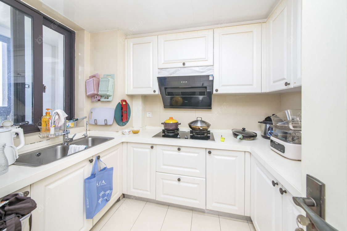 常州绿地峰云汇在售二手房源室内图_小牛看房