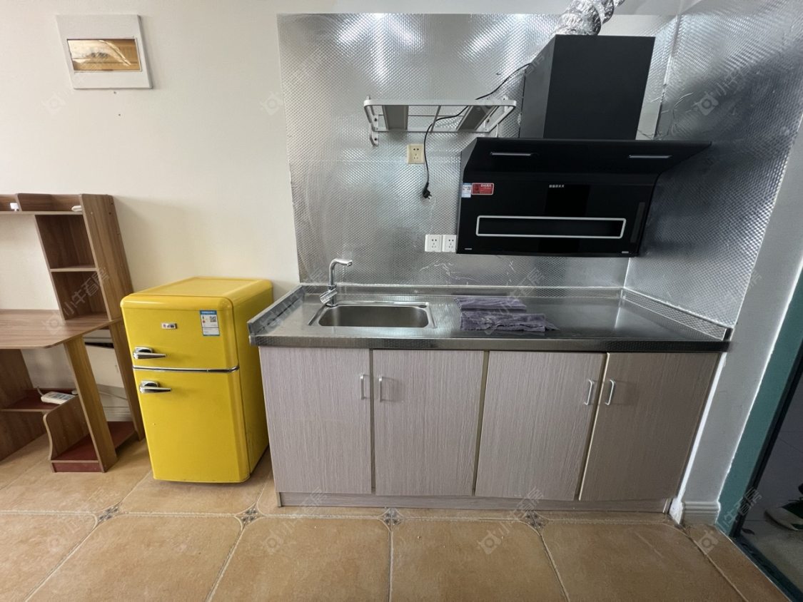 常州亚泰财富中心在租房源室内图_小牛看房