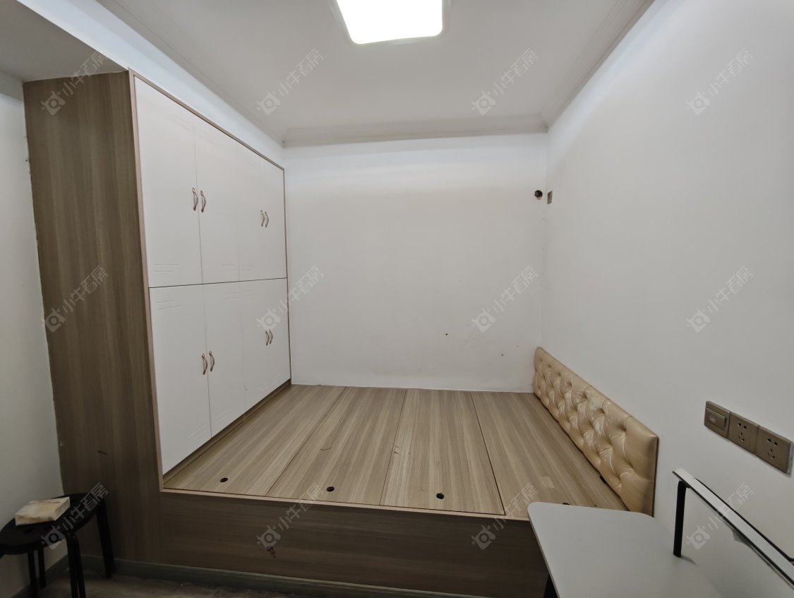 常州蓝山湖在租房源室内图_小牛看房