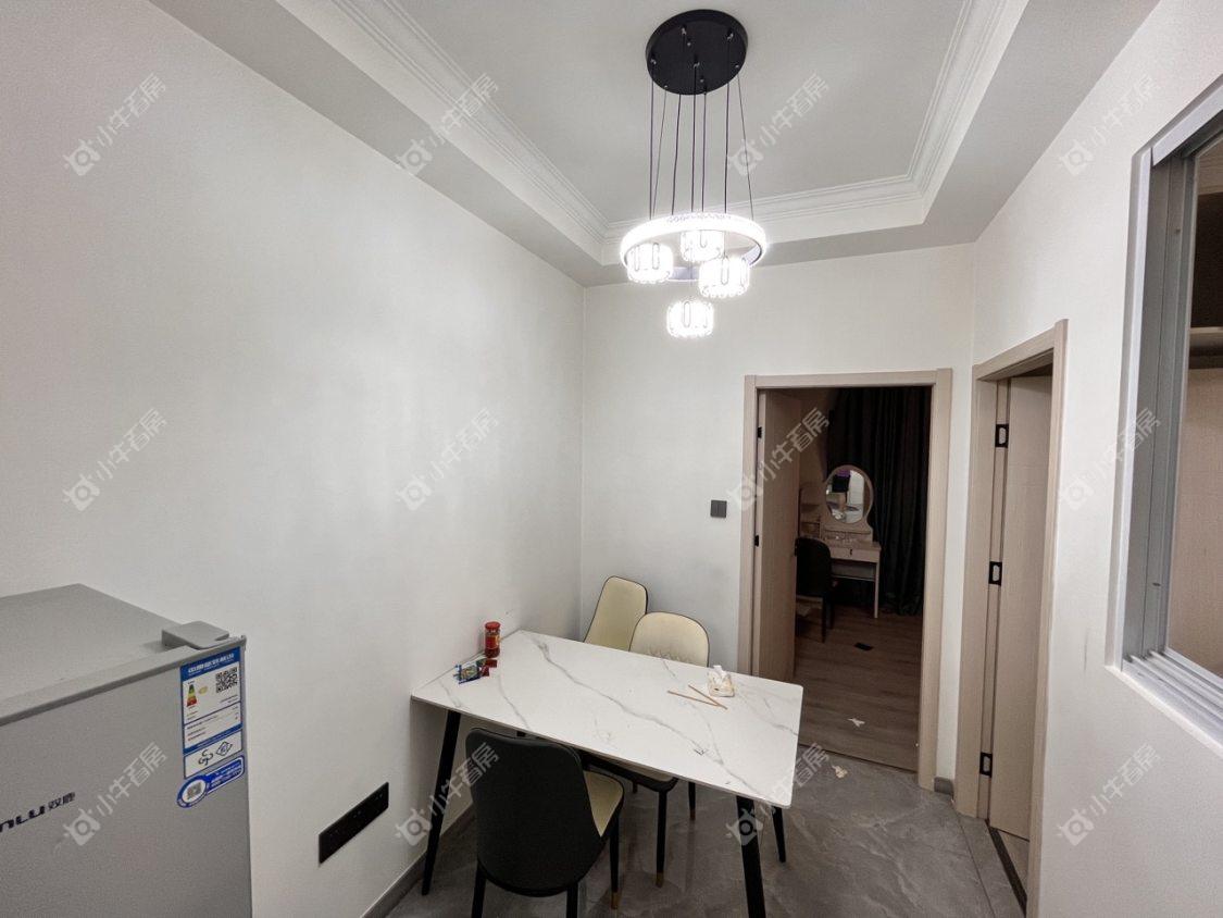 亚泰财富中心房源室内图 常州亚泰财富中心在租房源室内图_小牛看房