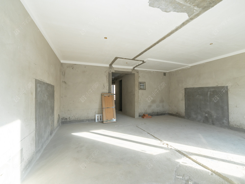 常州中海锦珑湾别墅区在售二手房源室内图_小牛看房