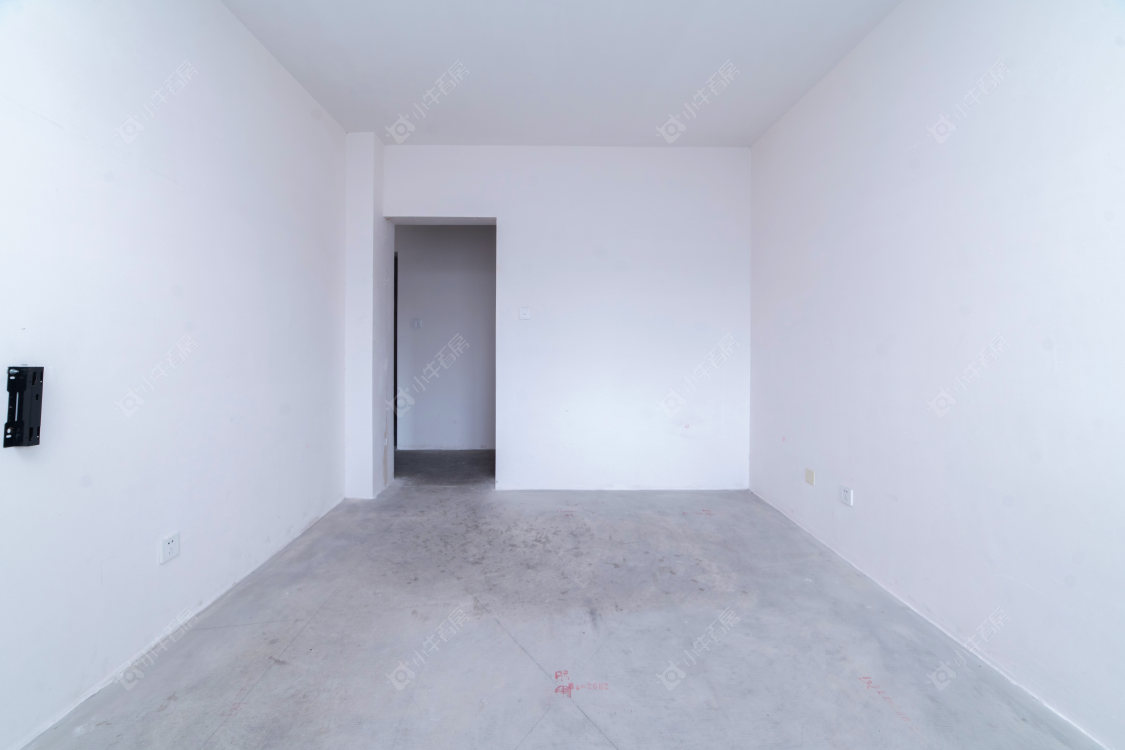 常州泰盈八千里在售二手房源室内图_小牛看房