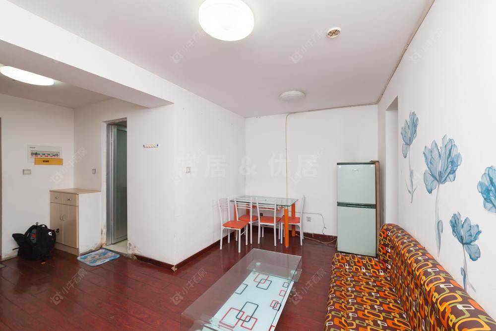 常州美吉特黄金公寓在售二手房源室内图_小牛看房