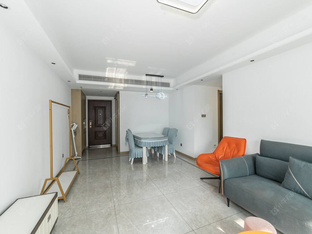 常州绿地香港名墩道在售二手房源室内图_小牛看房