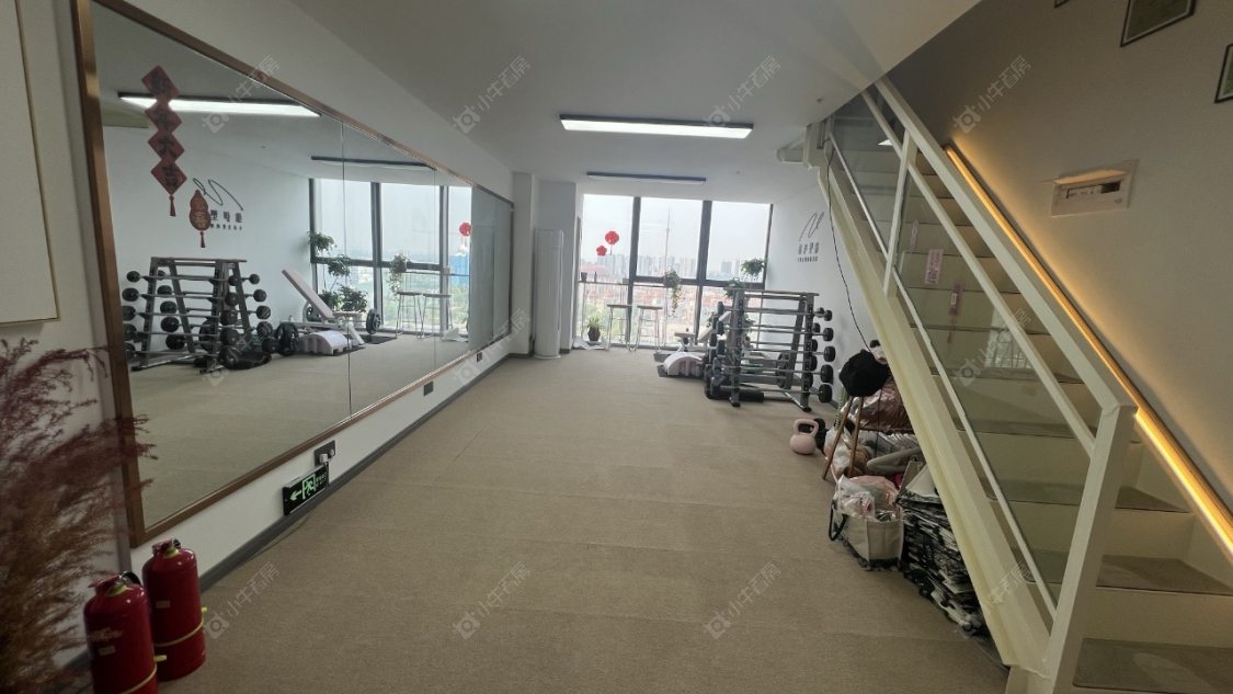 常州世茂广场在租房源室内图_小牛看房
