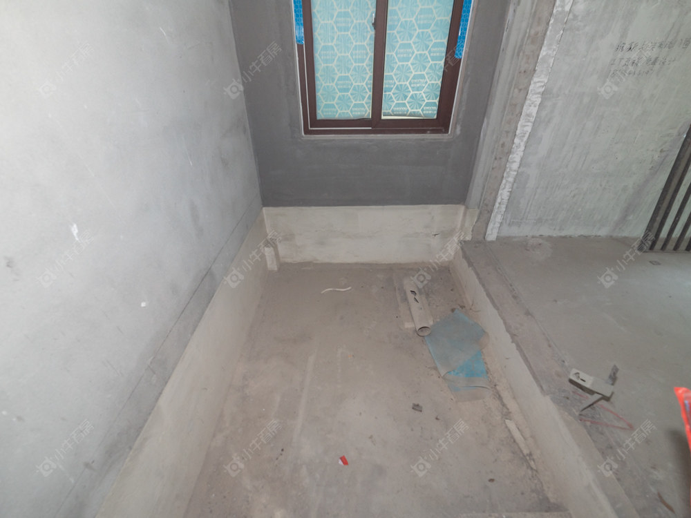 常州龙湖原山别墅区在售二手房源室内图_小牛看房