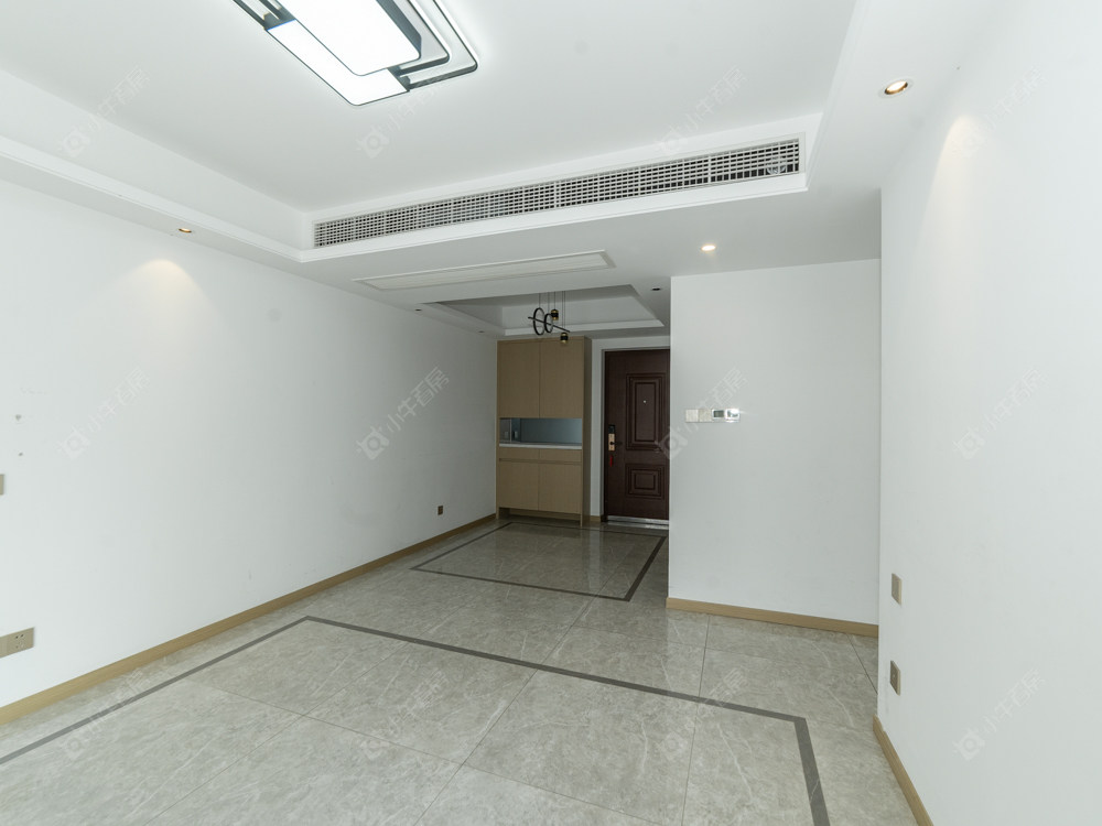 常州绿地香港名墩道在售二手房房源室内图_小牛看房
