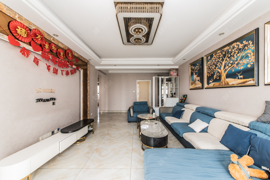 常州世茂香槟湖二期在售二手房源室内图_小牛看房