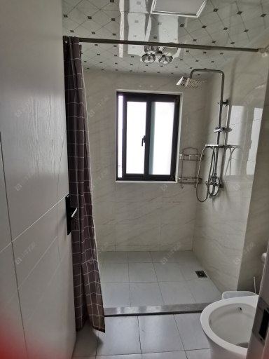 常州世茂香槟湖五期在租房源室内图_小牛看房