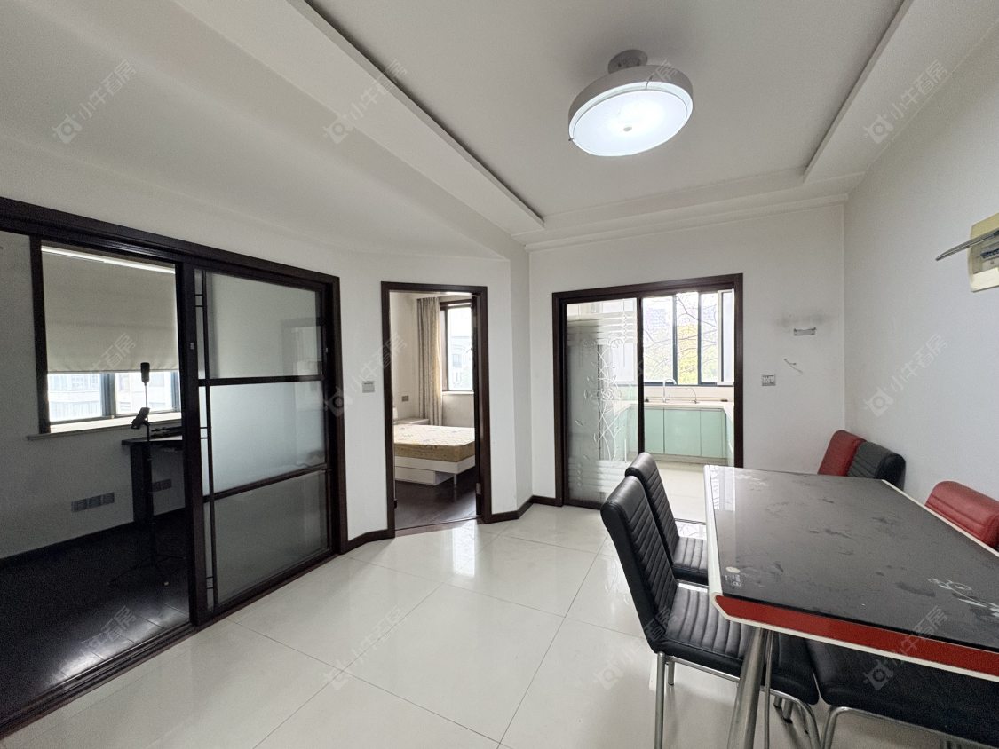 丹阳天波城在售二手房源室内图_小牛看房