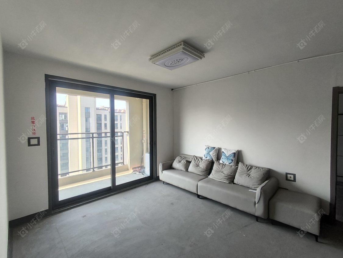 常州保利和光晨樾在租房源室内图_小牛看房