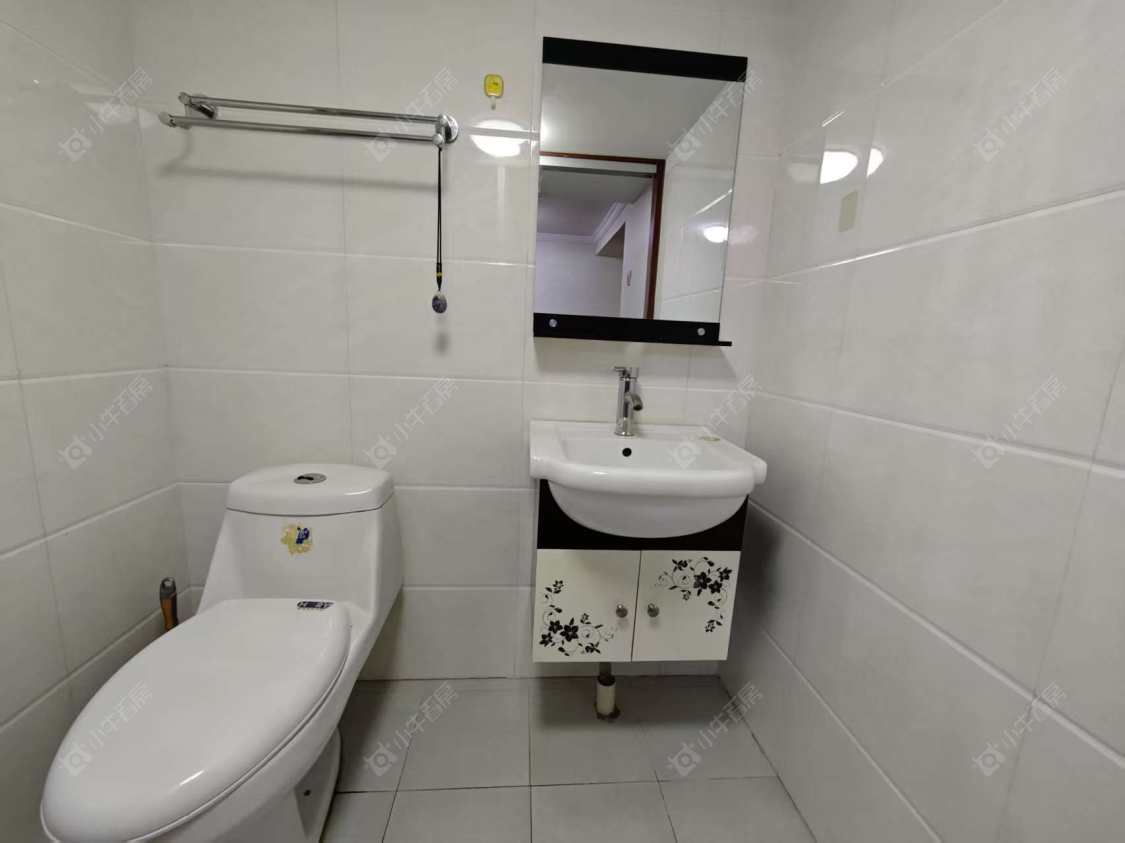 常州亚泰财富中心在租房源室内图_小牛看房