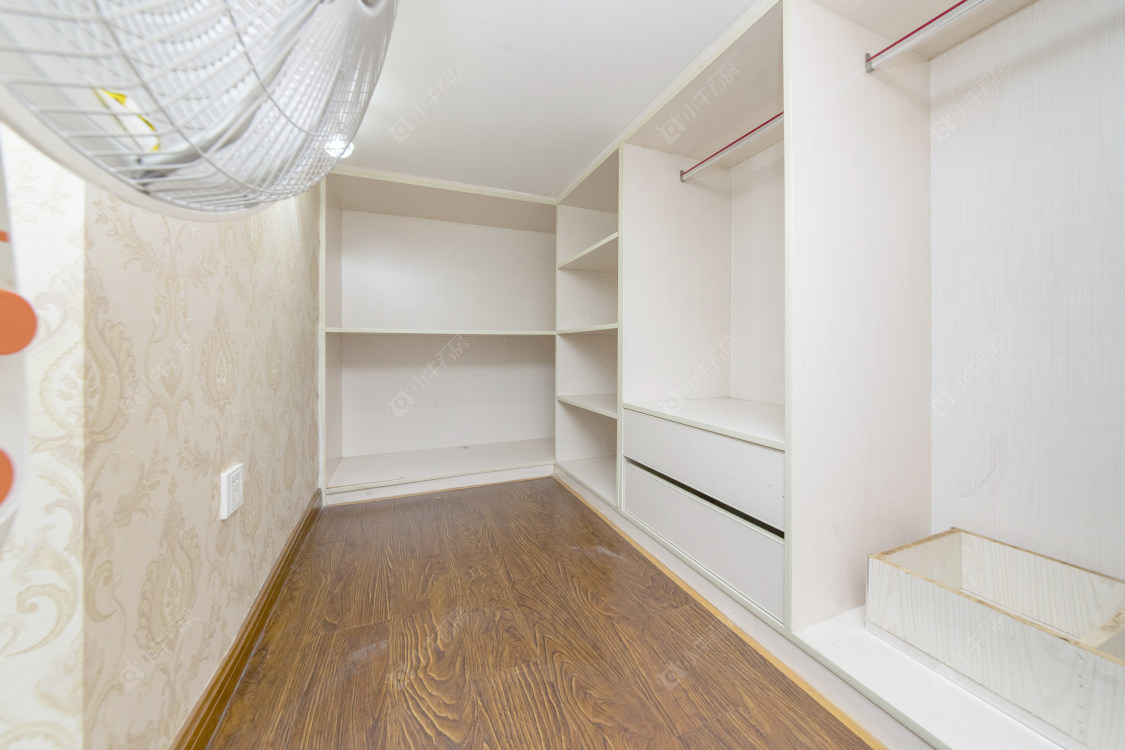 吾悦广场金苹果公寓房源室内图 常州吾悦广场金苹果公寓在售二手房源室内图_小牛看房