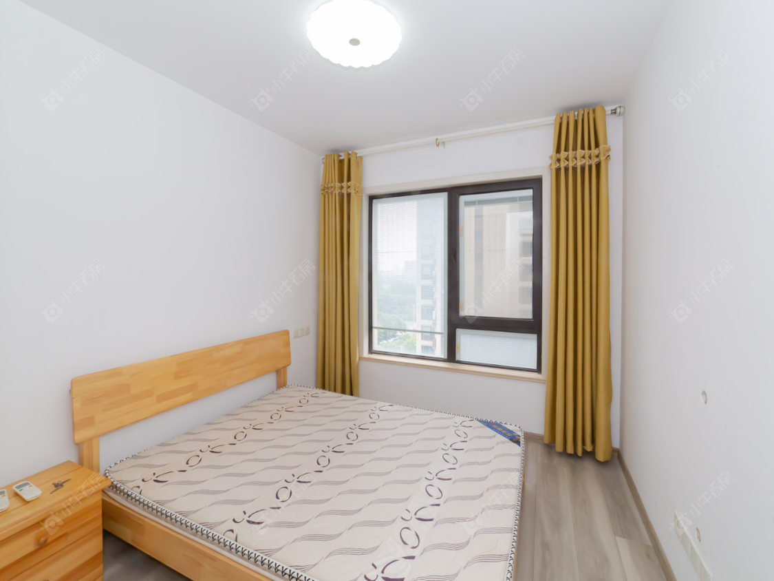 常州世茂香槟湖五期在售二手房源室内图_小牛看房