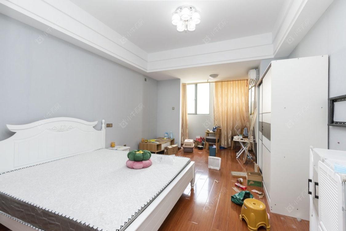 亚泰财富中心房源室内图 常州亚泰财富中心在售二手房源室内图_小牛看房