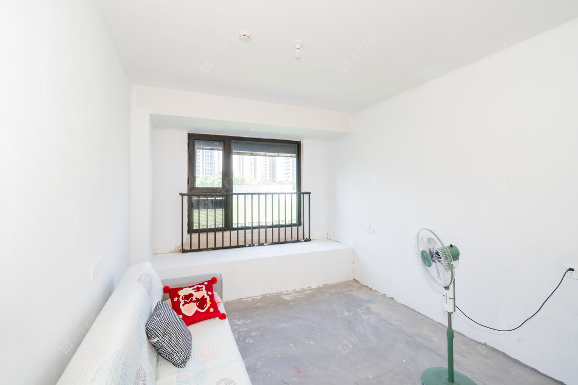 保利龙湖景玥府房源室内图 常州保利龙湖景玥府在售二手房源室内图_小牛看房