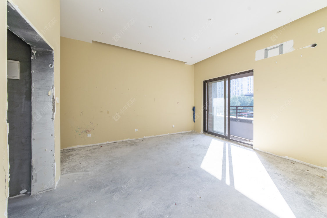 常发御龙山花园别墅区房源室内图 常州常发御龙山花园别墅区在售二手房源室内图_小牛看房