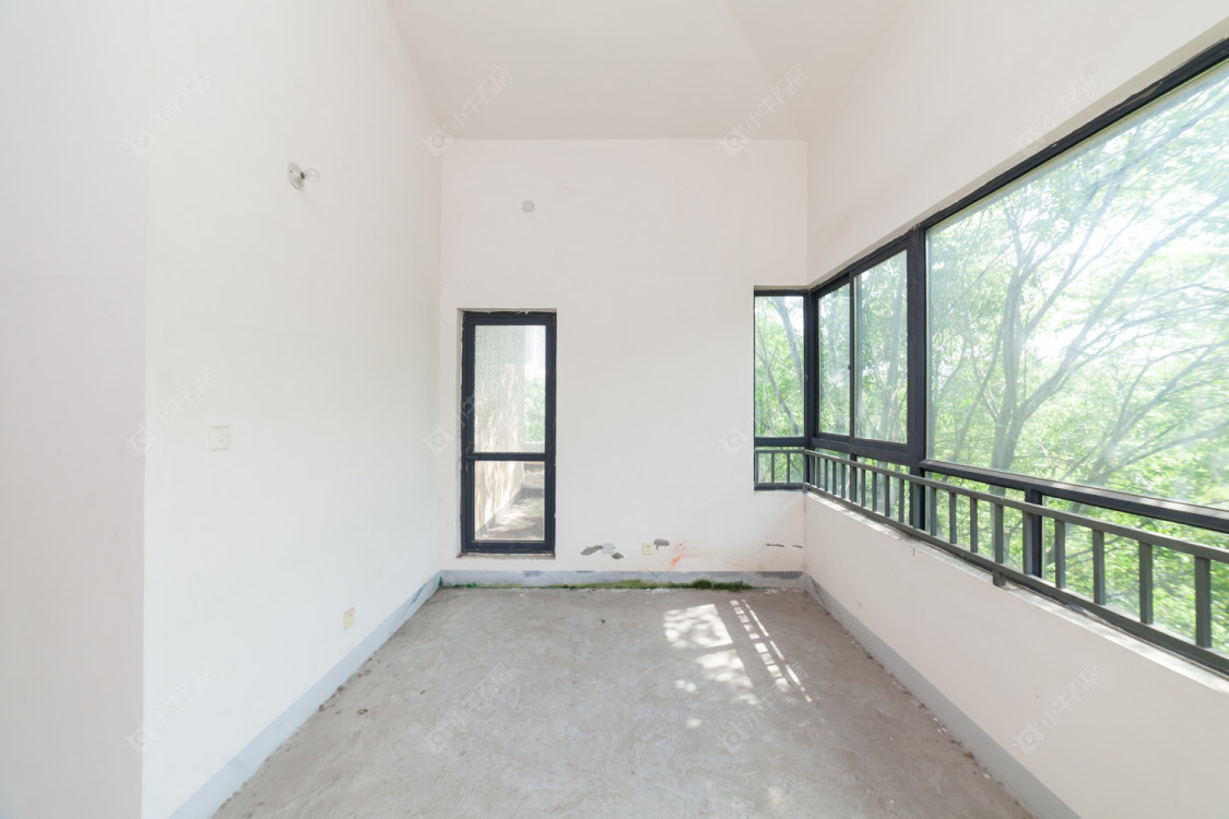 常州水晶城别墅区在售二手房源室内图_小牛看房