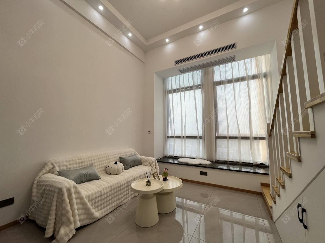 常州绿地峰荟在租房源室内图_小牛看房