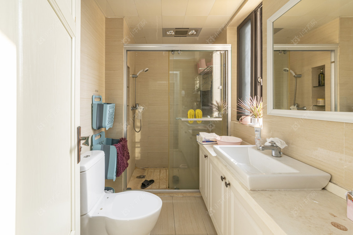 常州绿地峰云汇在售二手房源室内图_小牛看房