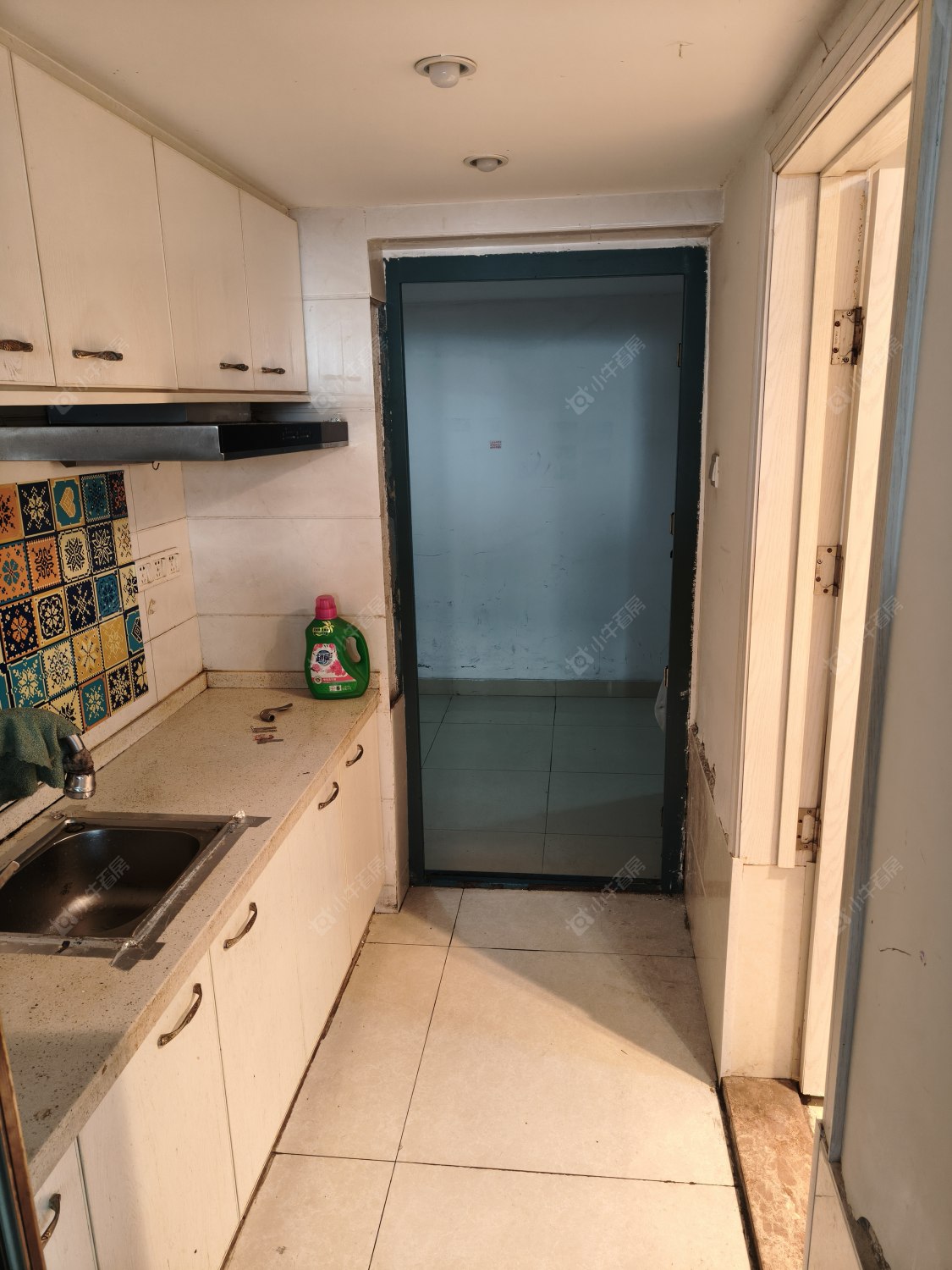 常州亚泰财富中心在租房源室内图_小牛看房