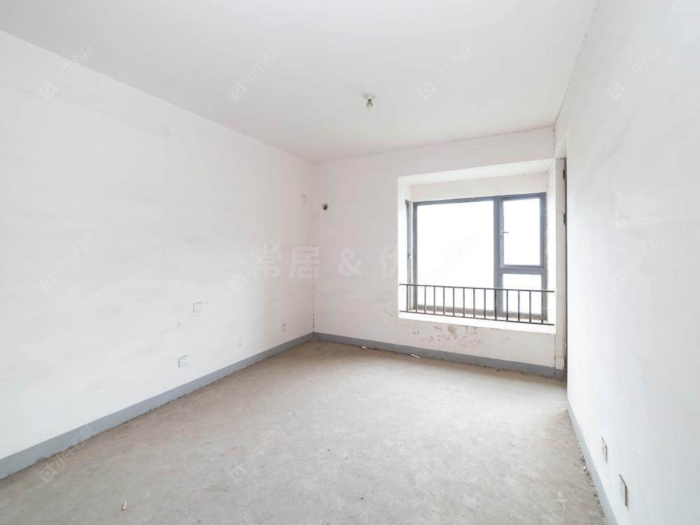 常州世茂香槟湖一期在售二手房源室内图_小牛看房