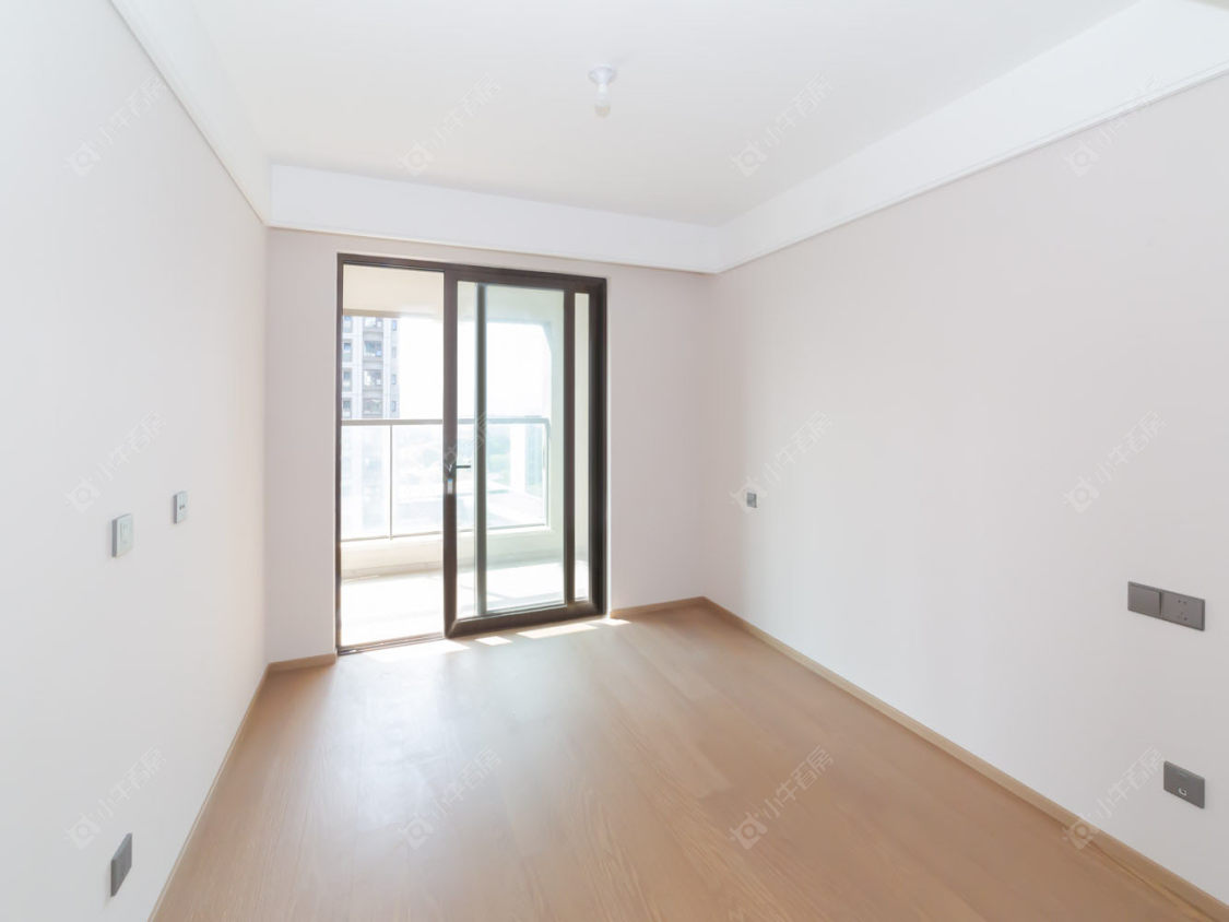 常州龙信臻园在售二手房源室内图_小牛看房