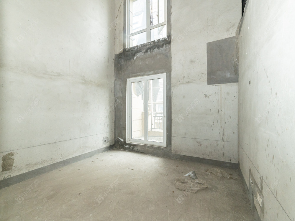 常州中海锦珑湾别墅区在售二手房源室内图_小牛看房