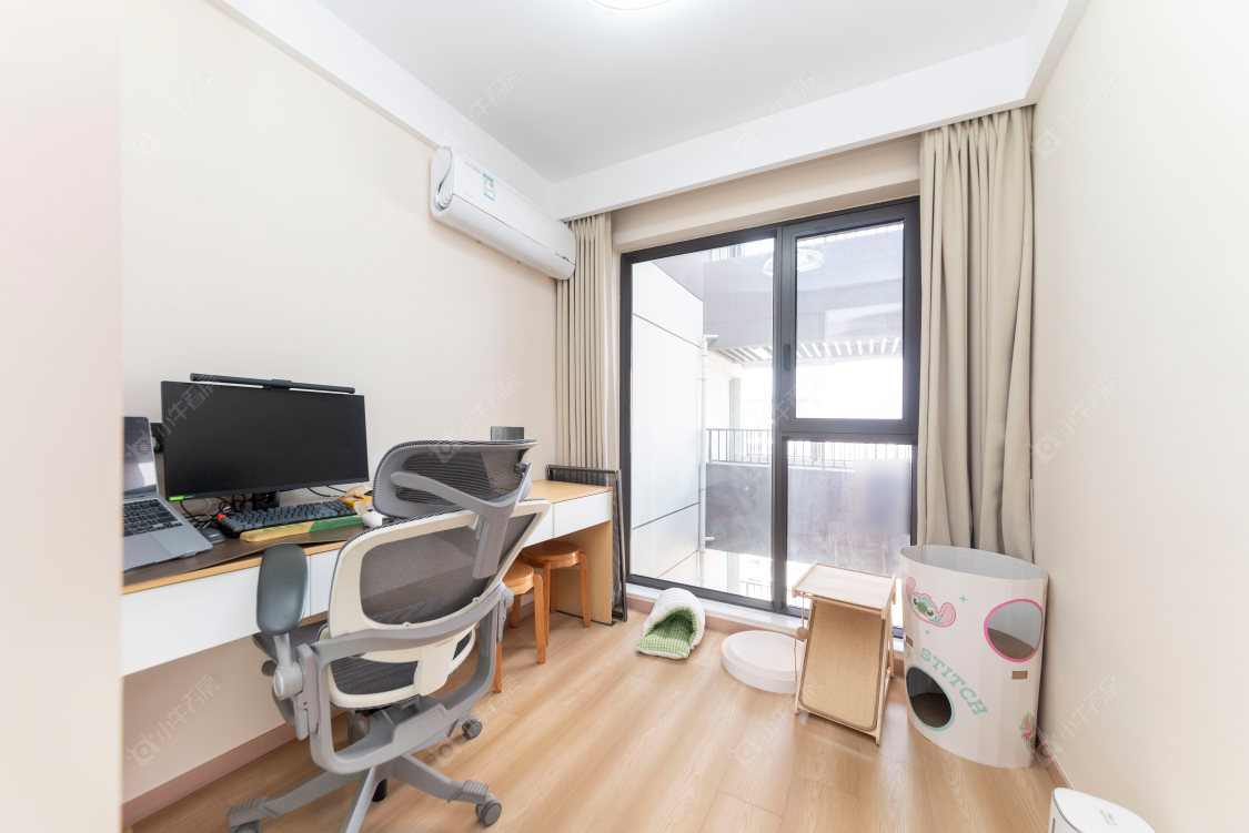 常州嘉宏蓝爵在售二手房源室内图_小牛看房