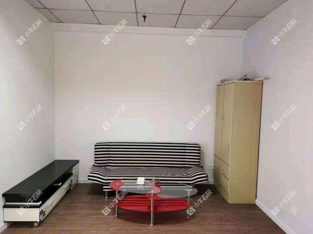 常州亚泰财富中心在租房源室内图_小牛看房