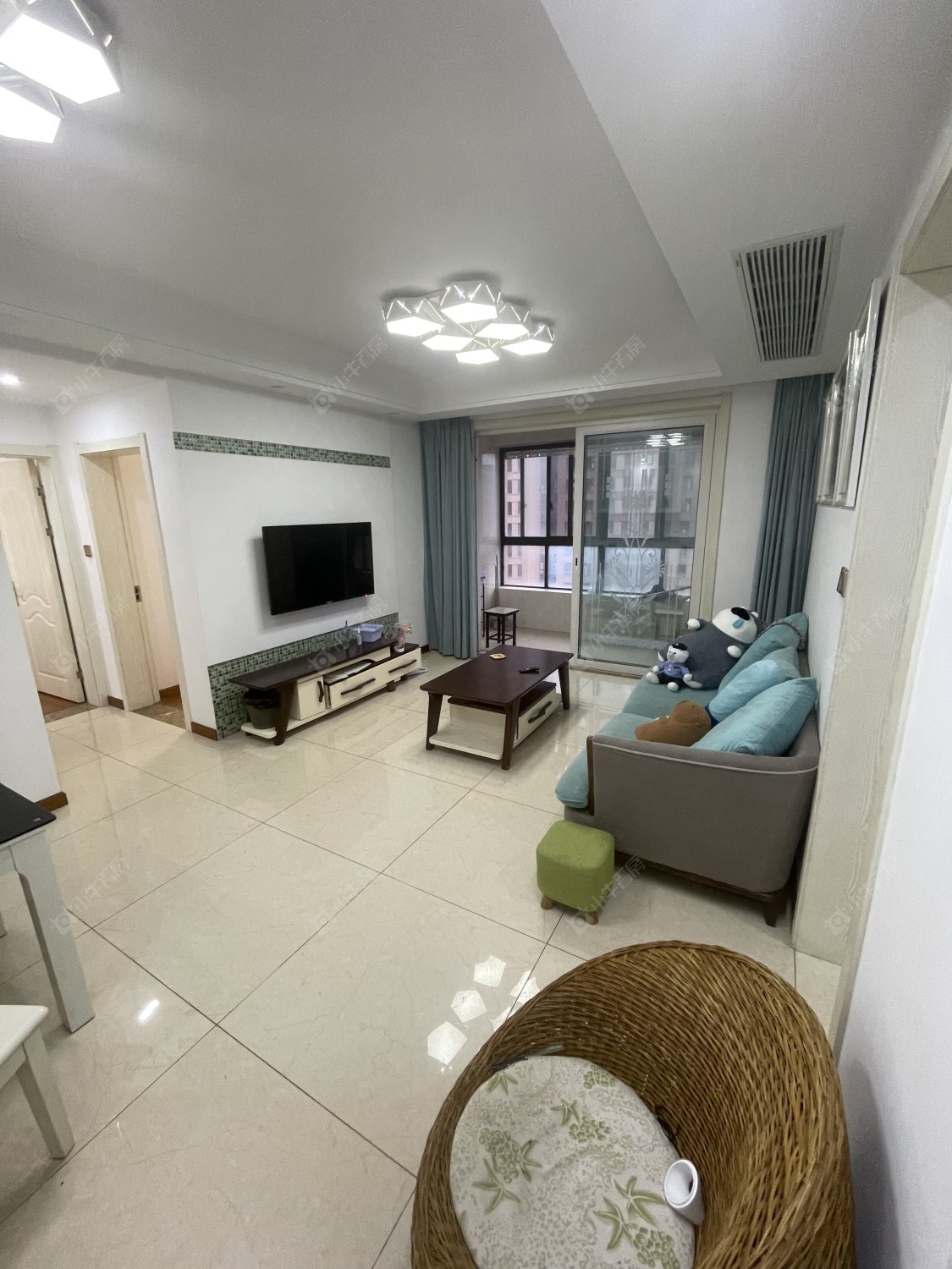 常州世茂香槟湖三期3室2厅在租房源出租