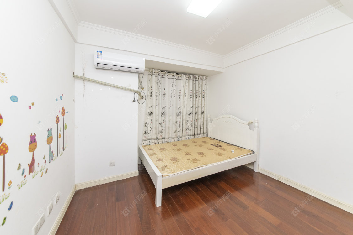 常州绿地峰云汇在售二手房源室内图_小牛看房