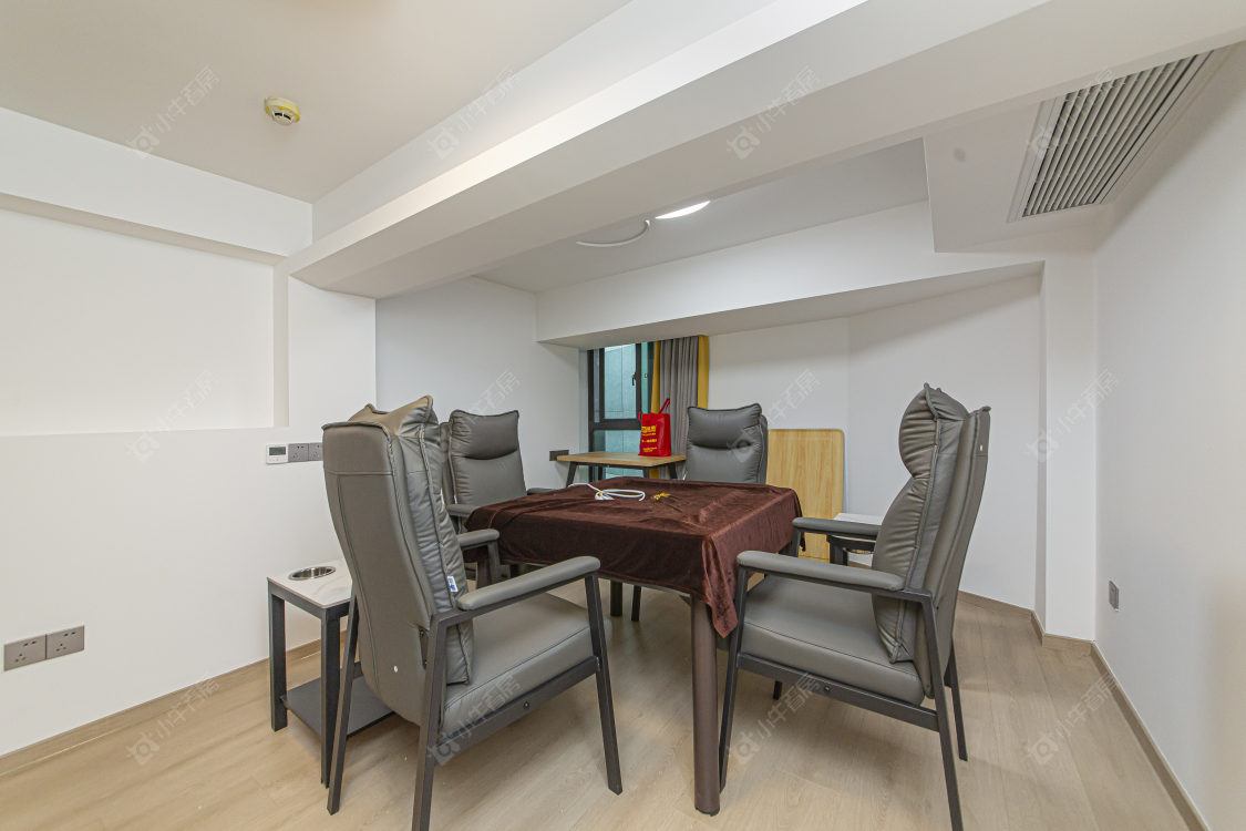 常州揽月湖畔商务广场在售二手房源室内图_小牛看房