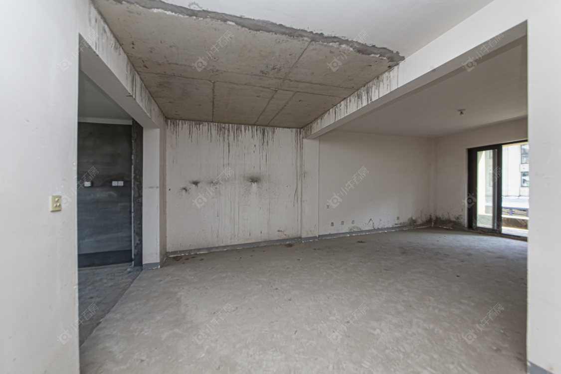 绿地香奈别墅区房源室内图 常州绿地香奈别墅区在售二手房源室内图_小牛看房