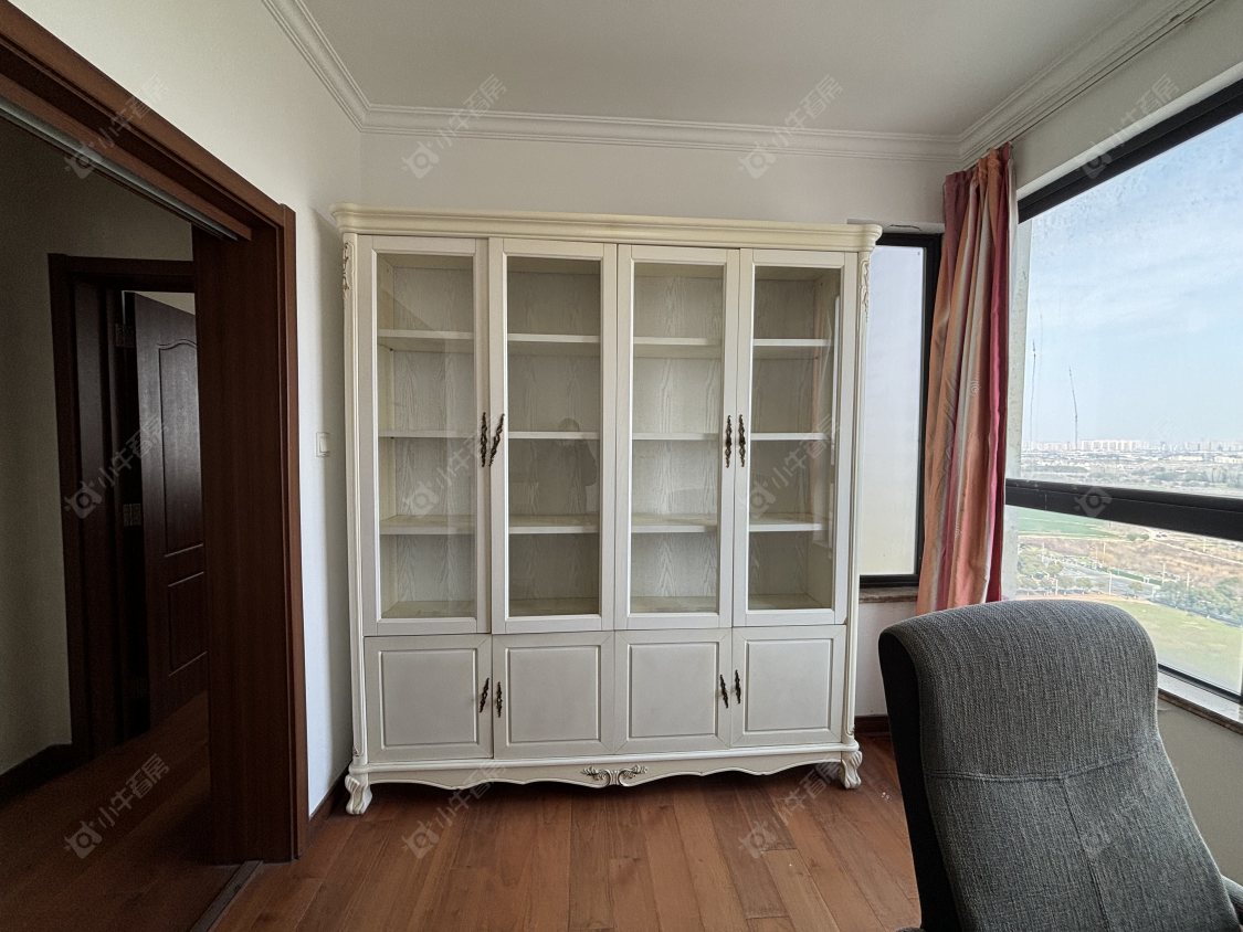 常州绿地香奈在租房源室内图_小牛看房