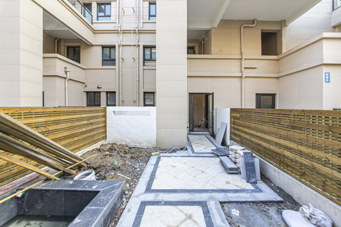 常州春秋金茂府在售二手房源室内图_小牛看房