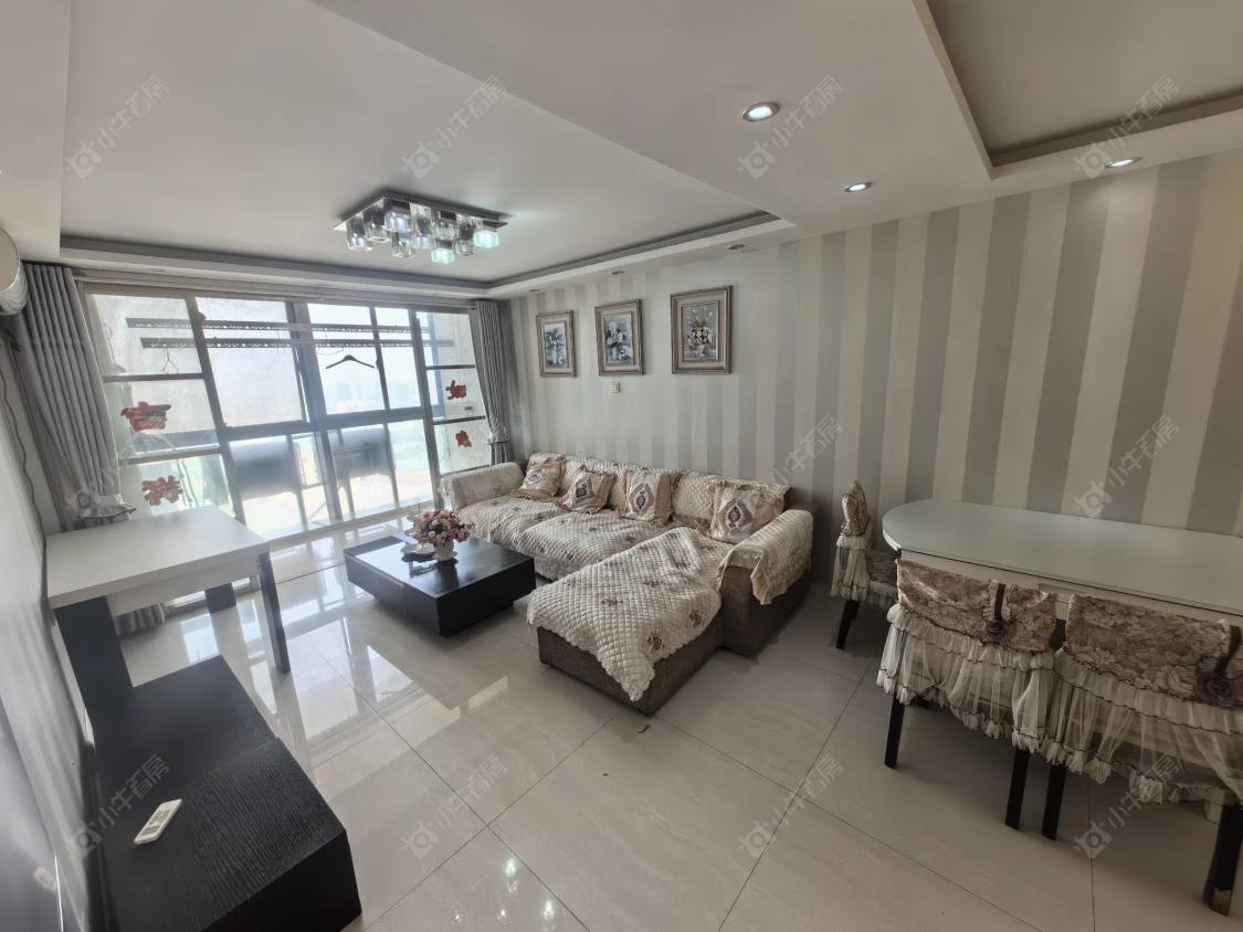 常州亚泰财富中心在租房源室内图_小牛看房