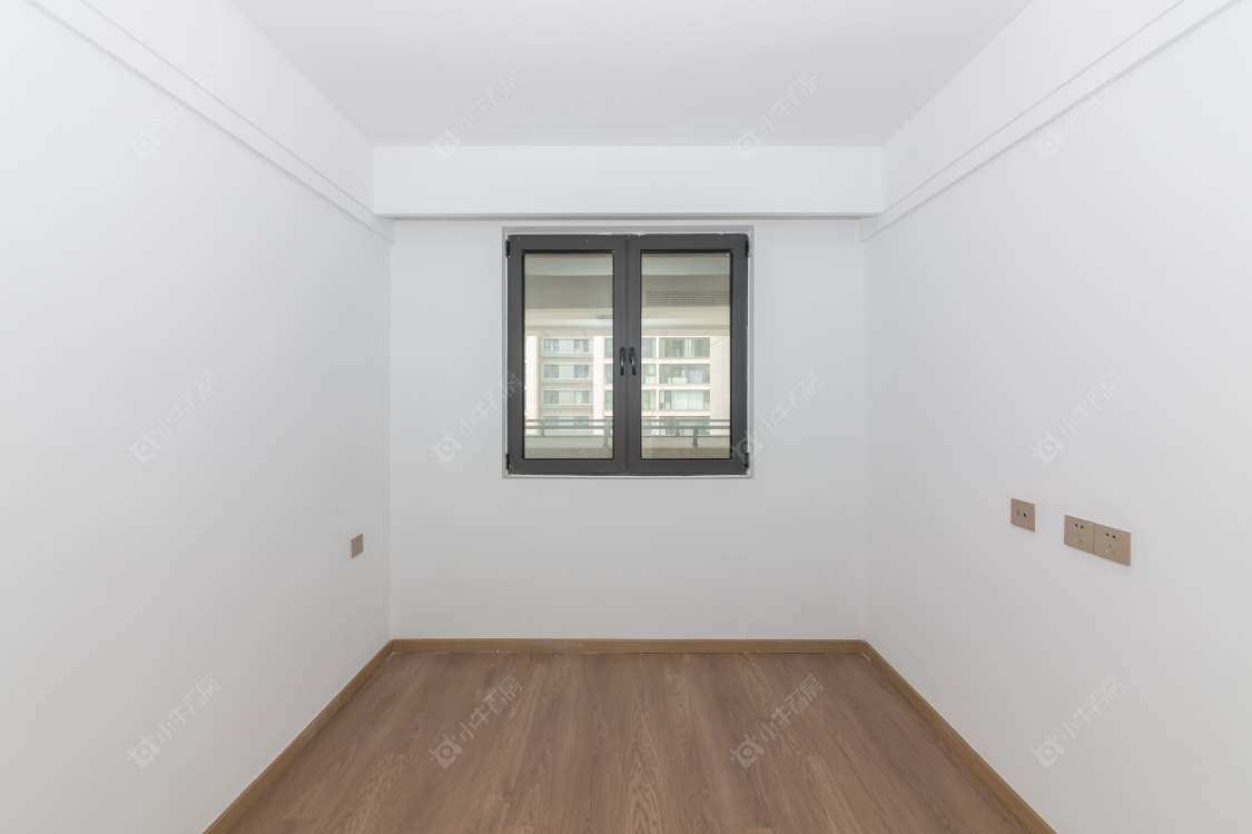 常州绿地香港名墩道在售二手房源室内图_小牛看房