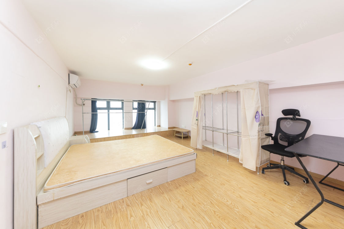 常州亚泰财富中心在售二手房源室内图_小牛看房