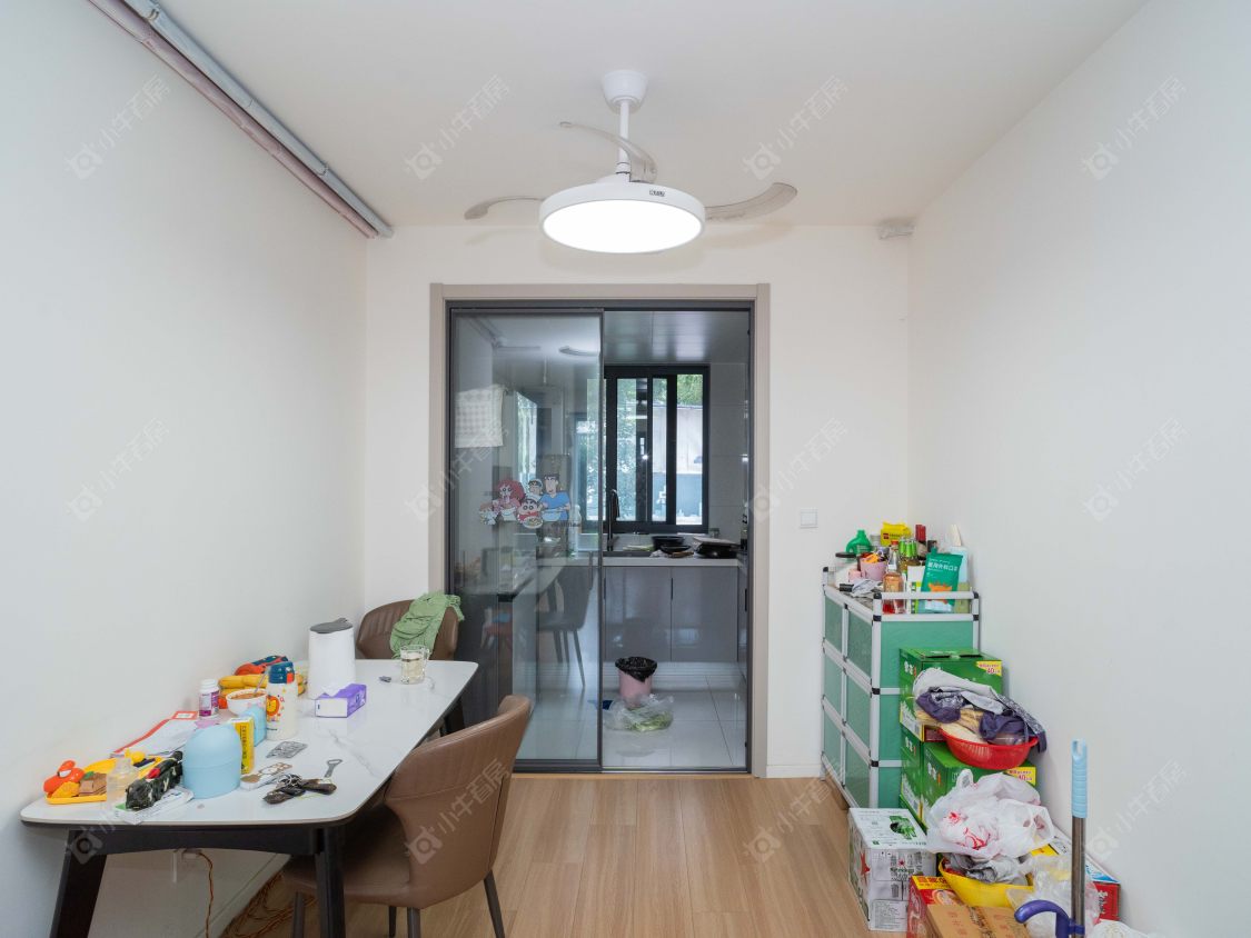 常州保利和光晨樾在售二手房源室内图_小牛看房