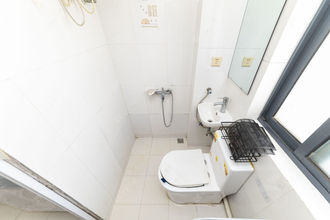 常州香江康桥在售二手房源室内图_小牛看房