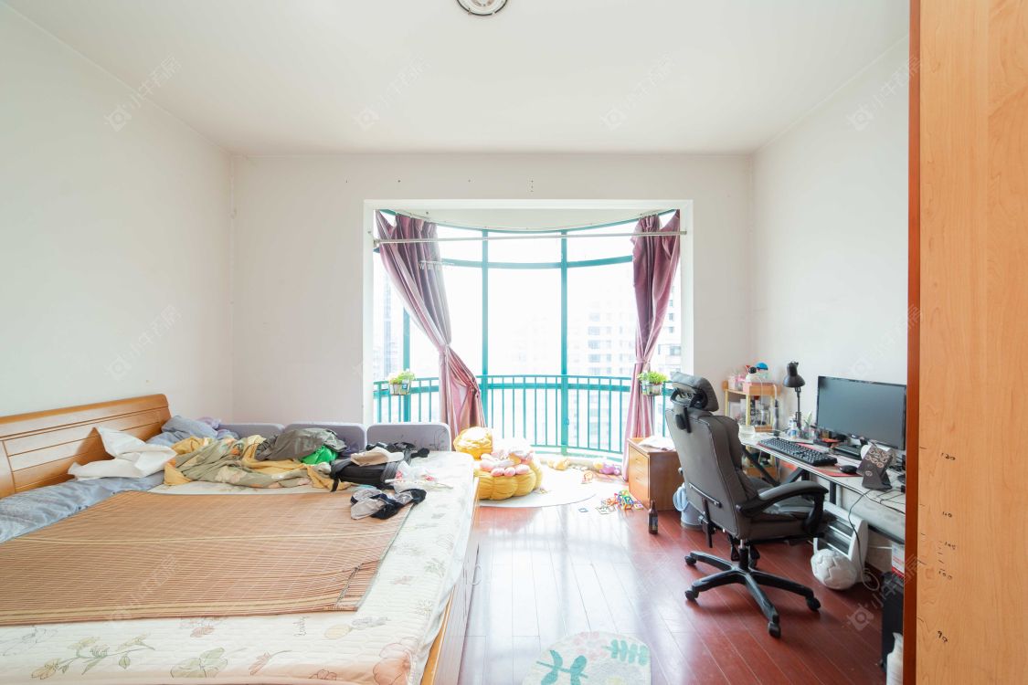 常州府琛商务广场在售二手房源室内图_小牛看房