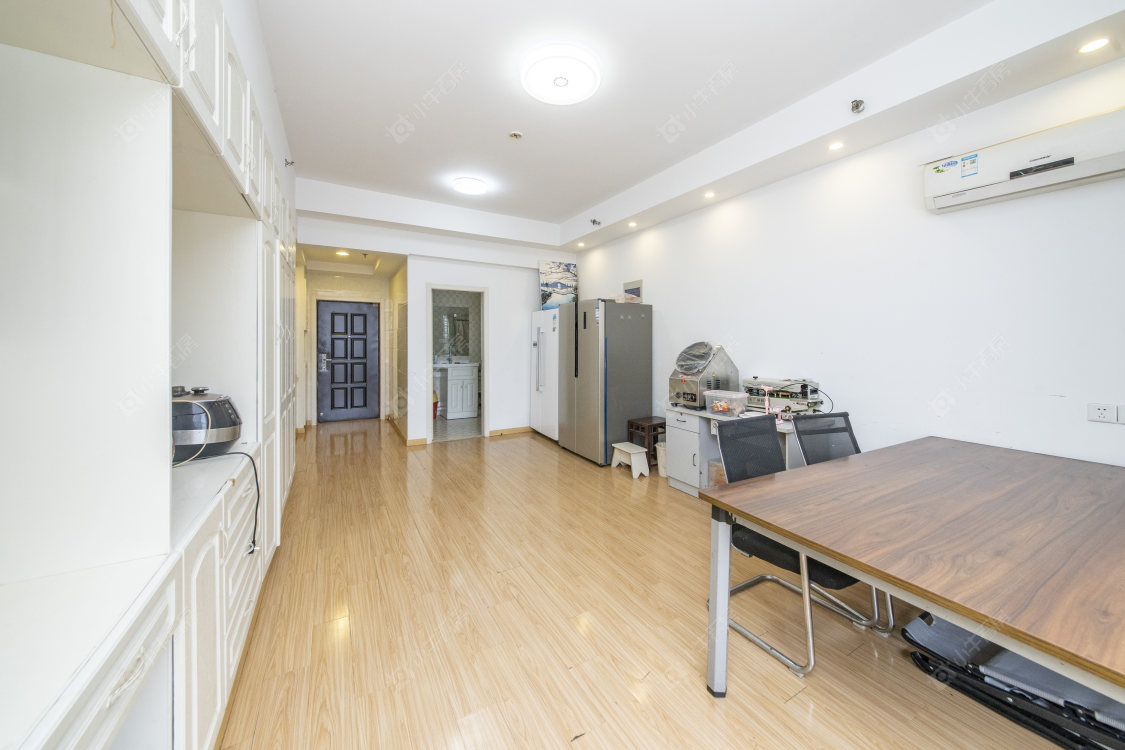 常州四季青服装城1室1厅1卫在售二手房房源图片