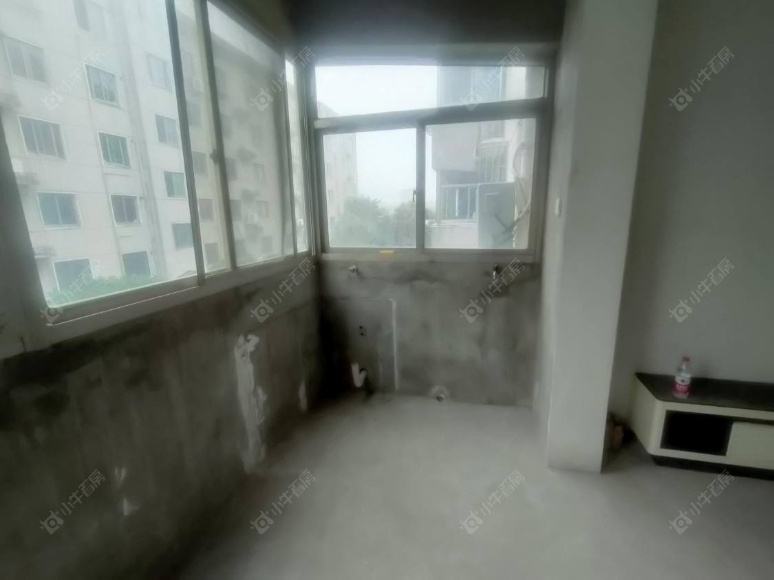 常州常青中心村租房_常青中心村4室2厅房源出租